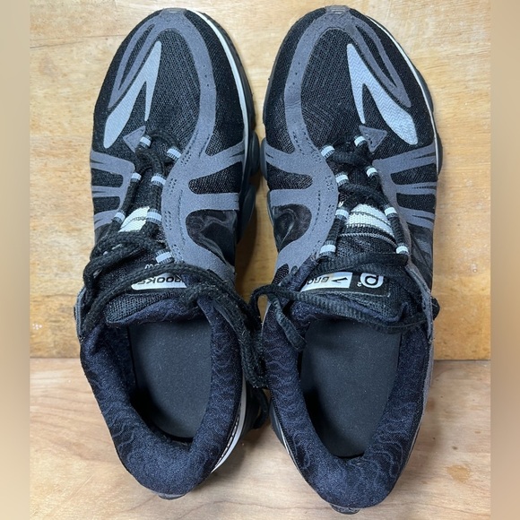 Brooks PureFlow 2 REFLECTIVE Womens Size 9.5 (D) Running Shoes Sneakers Black - Picture 6 of 9